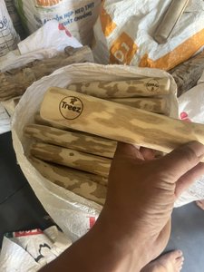 Bâton de café en bois écologique de haute qualité jouet à mâcher sûr et naturel pour les animaux de compagnie - Product Image 4