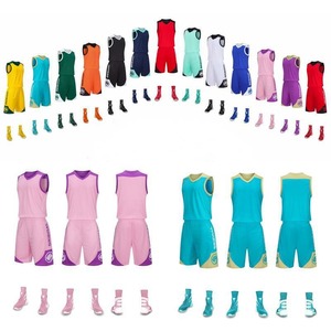 Tissus 100% en polyester avec logo de haute qualité pour hommes, ensemble de maillots uniformes de basket-ball sublimés, vente en gros sur mesure - Product Image 4