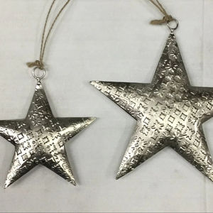 Décoration de maison de Noël festive suspendus en métal étoile boule de Noël et ornements d'arbre pour les célébrations de vacances - Product Image 1