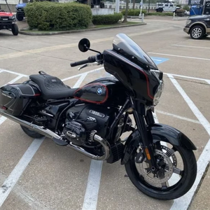 Listo para enviar: R 18 B Black Storm Metallic 2024 - Product Image 1