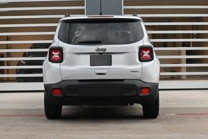 Jeep Renegade Latitude 2019 d'occasion propre - Product Image 6