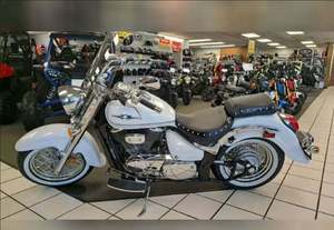 ¡PREPÁRATE PARA CONDUCIR! Motocicleta Cruiser Suzuki Boulevard C50T Special 2025 en Venta - Product Image 2