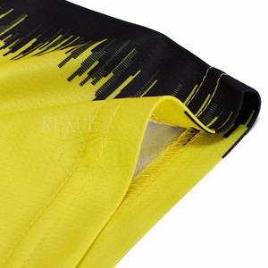 Uniforme de football pour hommes le plus populaire séchage rapide haute polyester logo personnalisé nom nouveau design ensembles d'entraînement pour adultes plus le service OEM - Product Image 6