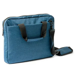 Borsa Promozionale Sostenibile Amaryllis in RPET, Valigetta Ecologica per Gadget - Product Image 2
