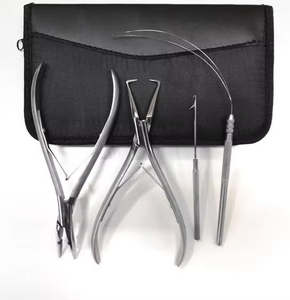 Kit de Herramientas Profesionales de Acero Inoxidable Plateado para Extensiones de Cabello, Uso Comercial, Duradero, con Logotipo Personalizado - Product Image 1