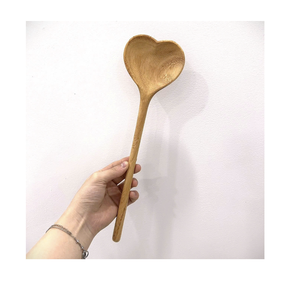 Cucharas agitadoras de madera Premium: diseño en forma de corazón, herramientas de cocina de madera natural para venta al por mayor. - Product Image 1