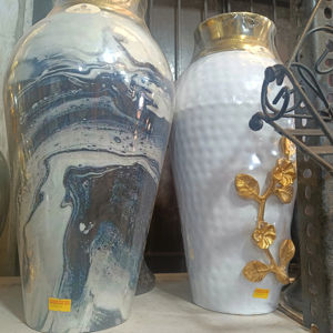 Artisanat en bois poli fait à la main Boîtes en bois de table magnifiquement conçues Signes muraux Décorations de vacances sur le thème du bouddhisme par Artisan - Product Image 1