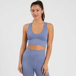 Haut à manches longues pour femmes Yoga Shorts Gym Set Logo personnalisé Respirant Workout Wear Scrunch Butt Leggings Logo Plus Size Options - Product Image 1