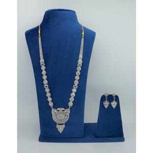 Collier avec boucles d'oreilles Parure de bijoux Oxodise Laiton pur Haute qualité Émirats arabes unis Dubaï Collier Design Parure de bijoux - Product Image 1