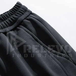 Pantalon de survêtement évasé décontracté pour femme en tissu velours côtelé, séchage rapide, respirant, service OEM, prix de gros, fabrication pakistanaise - Product Image 3