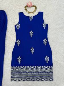 Kurti Sharara Dupatta brodé et cousu pour l'hiver, vente en gros pour femmes, dernière tendance, léger, en georgette, très demandé - Product Image 5