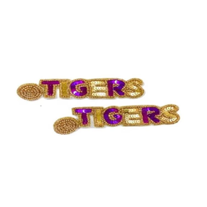 Boucles d'oreilles pendantes personnalisées en perles, faites à la main en Inde, légères et tendance pour femmes - Product Image 1