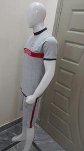 Ensemble chemise et short pour hommes personnalisé Tenues d'été Survêtements courts pour hommes - Product Image 4