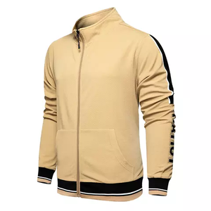 Ensemble de survêtement pour homme, nouveau style, couleur unie, coupe classique, léger, respirant, séchage rapide, grandes tailles, vente en gros - Product Image 3