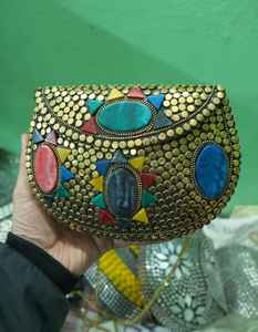 กระเป๋าสะพายข้างสายโซ่โลหะประดับด้วยหินโมเสคกระเป๋าสะพายข้างสำหรับผู้หญิงกระเป๋าคลัทช์สไตล์พื้นเมืองทำมือ - Product Image 1