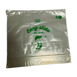 Sac d'emballage de vêtement en PVC à impression personnalisée Sac à fermeture éclair givré Sac en plastique à fermeture éclair avec pochette avec logo Vietnam - Product Image 4