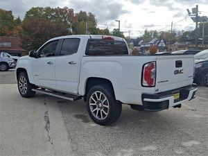 Camioneta Canyon Denali 2019 Usada en Excelentes Condiciones, Automática, 8 Velocidades, Tracción en las 4 Ruedas, Motor V6 de 3.6L y 308 HP, Color Blanco Summit Exterior, Modelo Highway F - Product Image 5