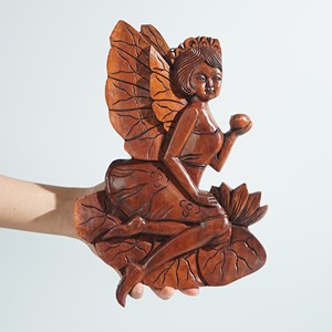 Vente en gros panneaux d'œuvres d'art personnalisées sculptées à la main pour les murs panneaux de plaque d'art en bois suspendus les plus vendus décoration murale - Product Image 1