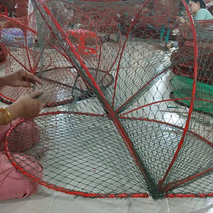 Cage pliable à double nœud en acier galvanisé et filet PE pour la pêche au calmar et au poulpe - Product Image 1