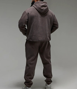 Survêtement 100% coton essentiel au quotidien avec une sensation de confort minimal et une construction durable - Product Image 6