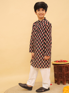 Los niños indios usan Pijama de algodón Kurta para Diwali Holi Navratri, Rakhi a precio mayorista - Product Image 2
