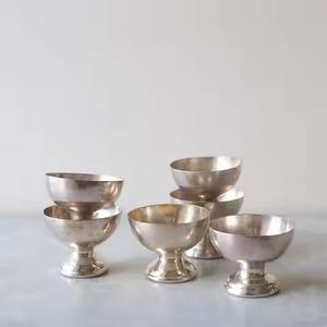 Tazón de metal sólido para servir helado en hoteles y restaurantes - Product Image 1