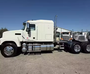 Prix de gros 2018 Mackk Pinnacle CHU613 Sleeper Semi Truck - Cabine couchette à toit plat de 50 pouces, 505 CV, Prêt à l'exportation - Product Image 3