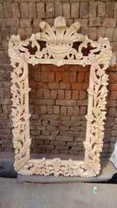 Trendsetting <b>Wooden</b> <b>Wall</b> <b>Mirror</b> Simple and Stylish Look Eco-Friendly Customizable Design Comfortable Accommodations Best Prices - Product Image 5