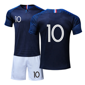Conjunto de ropa de fútbol personalizada al por mayor, uniformes, nuevo diseño de fútbol para hombre, en poliéster 100%, ropa deportiva unisex de secado rápido, uniformes - Product Image 2