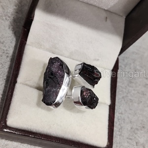 Bijoux en pierre brute bague pour femme grenat naturel pierre précieuse brute janvier pierre de naissance fête trois pierres fête 925 bague en argent Sterling - Product Image 2