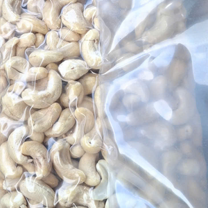 Certificat HACCP Noix de cajou brutes W180 W240 W320 LWP WS SK Emballage personnalisé Impression de logo gratuite Santigo Company Limited Haute Qualité - Product Image 1