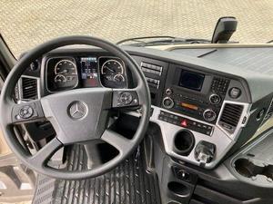 Camión Usado 2022 de Servicio Pesado 6x4, Diésel Euro 6, 428HP, Transmisión Automática, Chasis Reforzado para Transporte y Construcción - Product Image 2