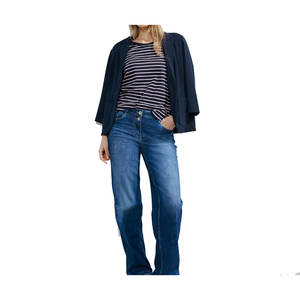 Wholesale Oversized Custom Logo Summer Cotton Blank <b>Top</b> Women Tees Plain <b>Cropped</b> Short Sleeve T Shirt <b>Top</b> - Product Image 2