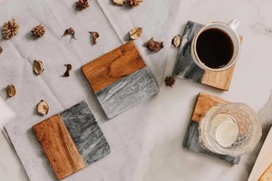 Ensemble de 4 sous-verres en bois et en pierre gravés sur mesure pour la cuisine, la table à manger et la décoration intérieure - Product Image 4