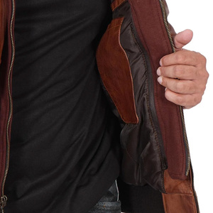 Chaqueta Bomber de cuero de moda con bordes acanalados de cintura ajustable y personalización de marca bordada o impresa - Product Image 2