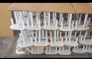 Direct Factory Lot de 2 longs vases en métal doré de qualité supérieure Décoration de vase à fleurs en aluminium - Product Image 3