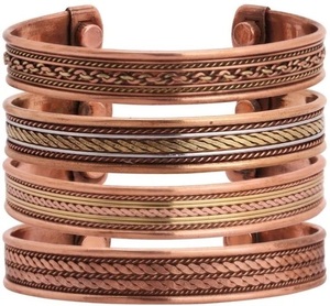 Pulseras de moda de cobre intrincadamente detalladas, brazaletes de joyería curativa para bienestar y estilo - Product Image 2