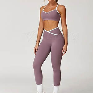 Conjunto de Yoga para Mujer Talla Grande, Sin Costuras, con Logotipo Frontal, Tela Elástica, Ropa Deportiva para Gimnasio, Fitness, Yoga y Estilo de Vida Activo - Product Image 2