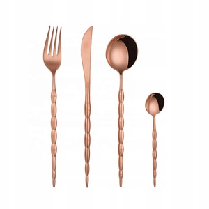 Ensemble de couverts plaqué or rose de haute qualité longue poignée de conception en bambou argenterie de luxe en acier inoxydable Design royal pour cadeau - Product Image 2