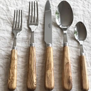 Tenedor Cuchara Cuchillo Juego de cubiertos grandes Material de acero inoxidable plateado con asas de madera pulida - Product Image 4
