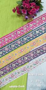 Fait sur mesure dans des dentelles brodées à la machine à motif festonné avec des paillettes attachées et en dix couleurs plus pour les robes de mariée. - Product Image 4