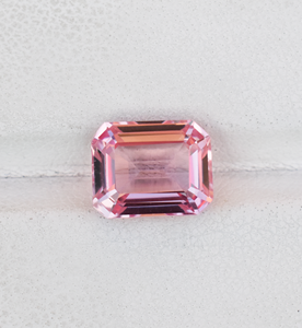 4.68 Ct Pink Padparadscha Sapphire: Pierre précieuse en vrac de laboratoire de corindon 10X8 MM Pierres précieuses calibrées - Product Image 4