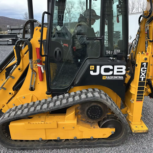 2023 JCB 1CXT Skid Steer Attachment pour les travaux de construction En Stock Livraison rapide Prix bas Acheter Meilleur prix - Product Image 3