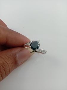 Anillo de Compromiso Solitario con Diamante Natural Azul y Blanco de Moda JEWELSPAARK, Oro Blanco Sólido de 10k - Product Image 5