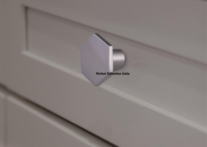 Perillas de armario cromadas y plateadas de aleación de Zinc, tiradores de níquel para cocina, dormitorio o villa, manijas de puerta de cajón de armario - Product Image 4