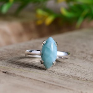 แหวนลาริมาร์ทรงโค้งที่ไม่เหมือนใครสำหรับจักระสันติภาพหรือลำคอและความชัดเจนภายในสินค้าส่งตรงจากโรงงาน - Product Image 4