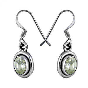 Boucles d'oreilles clous tendance en argent 925 avec pierre précieuse verte, motif floral mignon pour le quotidien, fiançailles, mariage, anniversaire, fête - Product Image 1