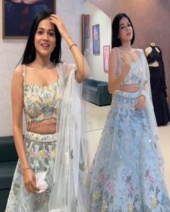 Élégant lourd Organza soie Lehenga Choli à la mode indien pakistanais codage broderie paillettes travailler avec Cancan et toile Patta - Product Image 2
