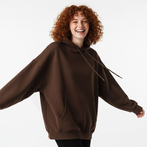 Sweat-shirt à capuche surdimensionné pour femme, coupe ample, design personnalisé, en molleton épais, fabrication OEM, vente en gros pour la vente au détail - Product Image 1