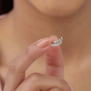 เครื่องประดับที่สง่างามแหวนมงกุฎมงกุฎเพชรที่ปลูกในห้องปฏิบัติการชุบโรสโกลด์สำหรับผู้หญิงจาก heer โดย giva - Product Image 6